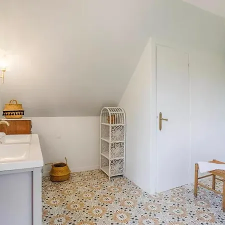 Jardin Piscine Privee * Saint-Étienne-la-Thillaye