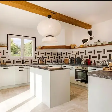 Jardin Piscine Privee * Saint-Étienne-la-Thillaye