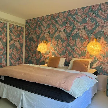 Vila Jardin Piscine Privee *